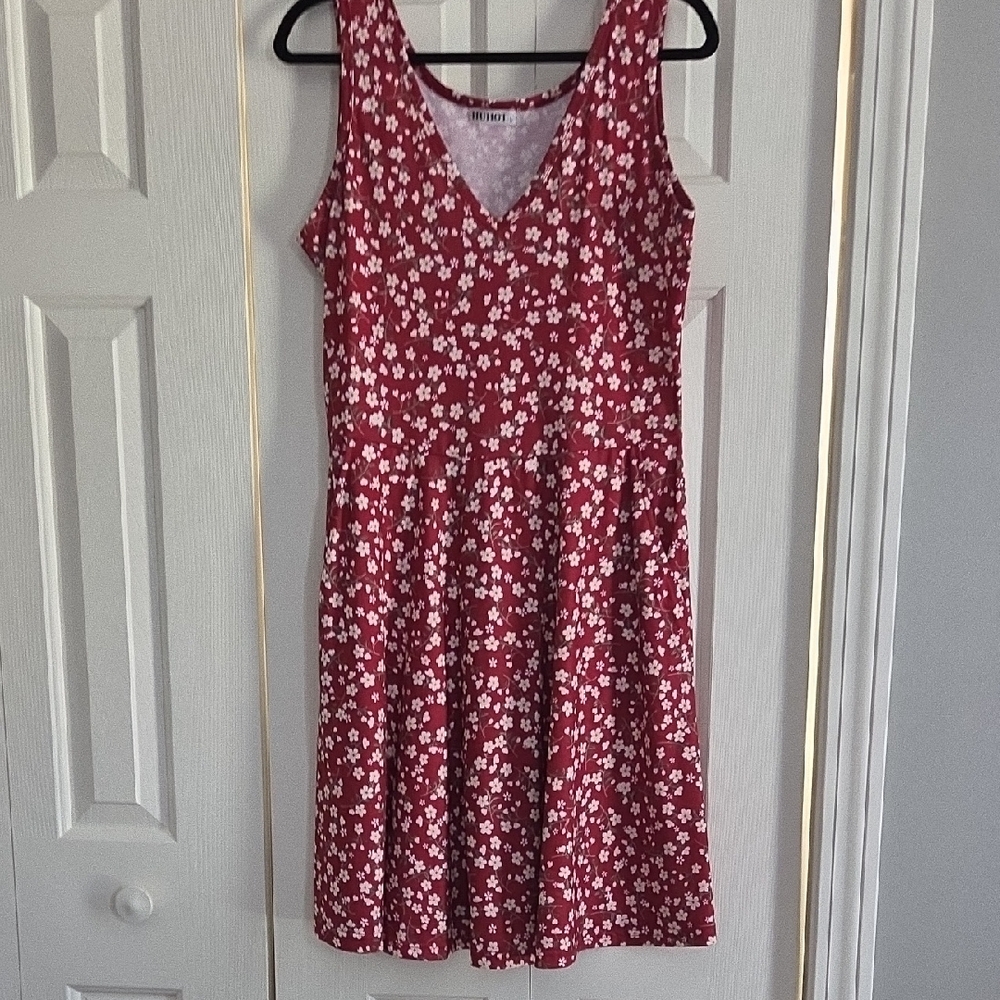 Floral Sleeveless Red Dress With Pockets, Size Large